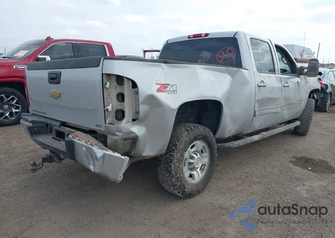 2010 Chevrolet Silverado 2500Hd Ltz from USA, damaged, VIN 1GC4KYBG2AF154230
